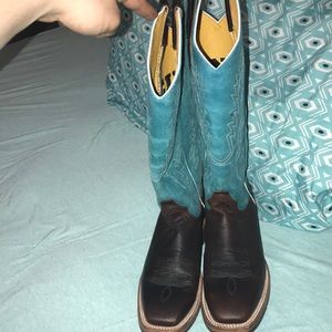 Women’s size 9 cinch boots